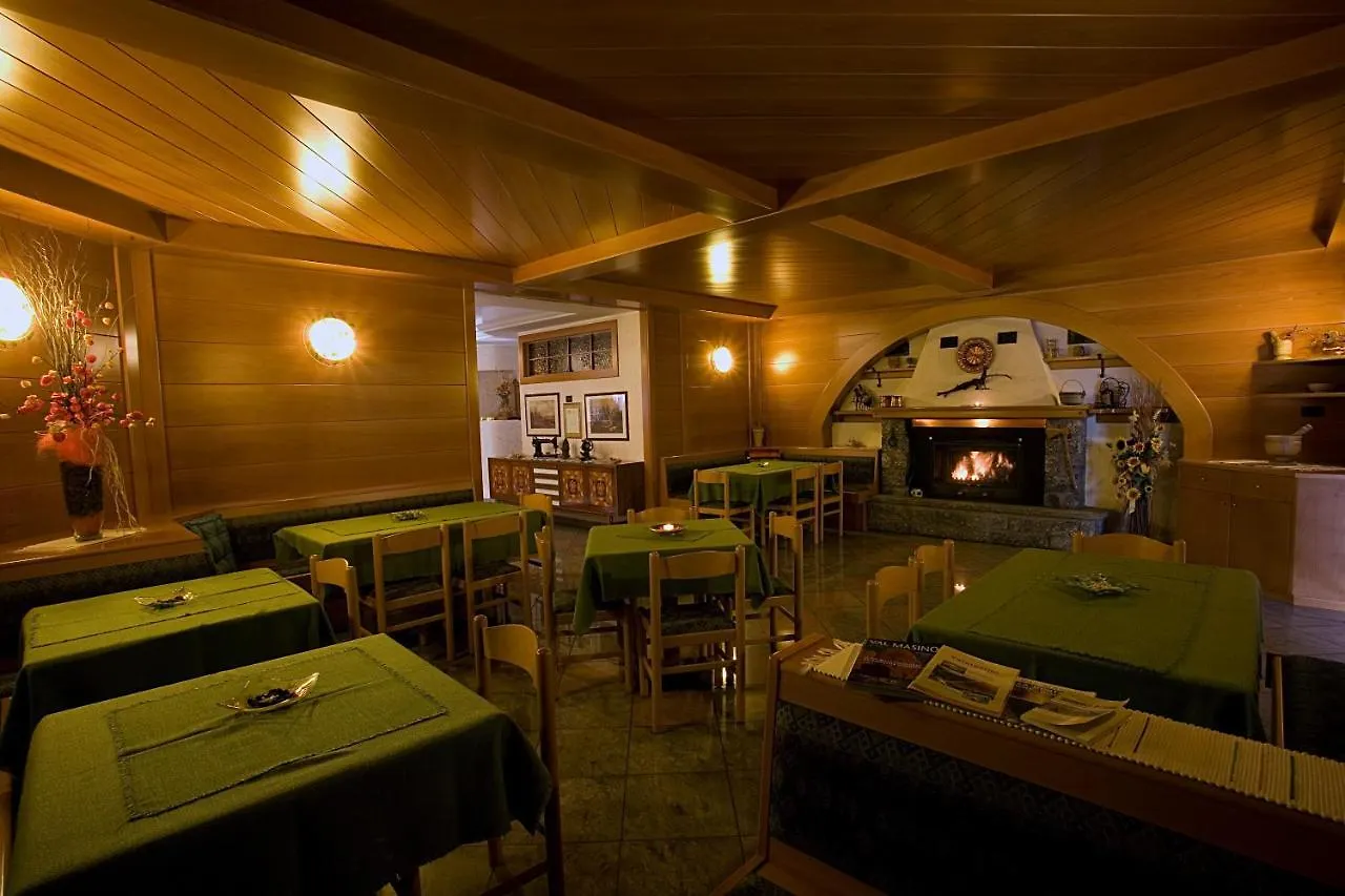 Hotel Rustichella Cataeggio 3*,  Italy